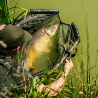 Nash Carp Care Easy Float Retainer Sling Camo